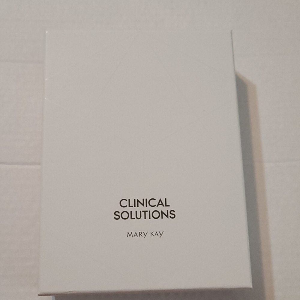Mary Kay Clinical Solutions Retinol 0.5 Set